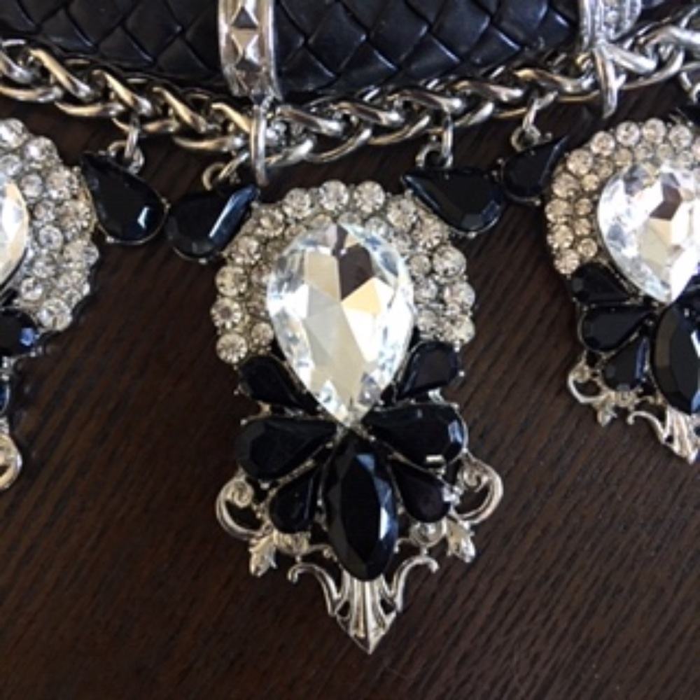 Black Leather Statement Necklace - Picture 2 of 3